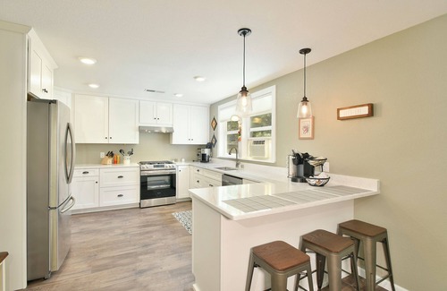 Dunsmuir Casa | Bear Creek Bungalow, Comfortable home for everyone