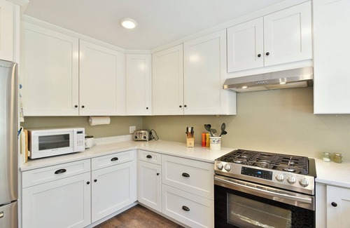 Dunsmuir Casa | Bear Creek Bungalow, Comfortable home for everyone