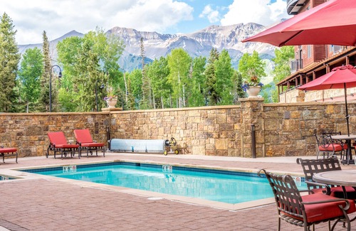 Mountain Village Condominio | Bear Creek Lodge 305a 1 Bedroom Condo by Alpine Lodging Telluride
