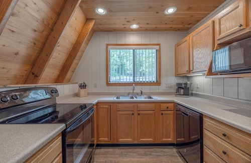 Innsbrook Chalet De Esquí | Bear Hug Hideaway by Innsbrook Vacations!