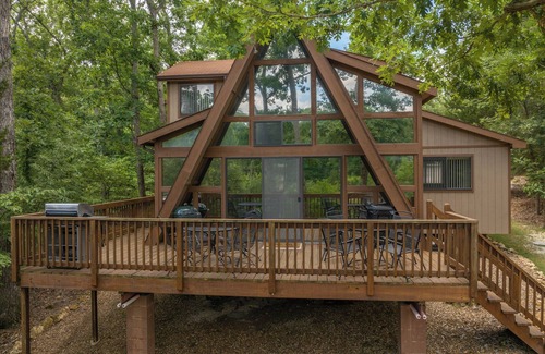 Innsbrook Chalet De Esquí | Bear Hug Hideaway by Innsbrook Vacations!