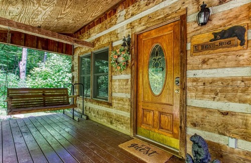 Wears Valley Casa | Bear Hug Too Cabin