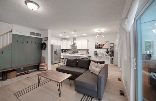 Kalkaska Cabaña | Bear Lake Cottage: Crunching Leaves and Lake Views Enjoy Fall Getaways Here!
