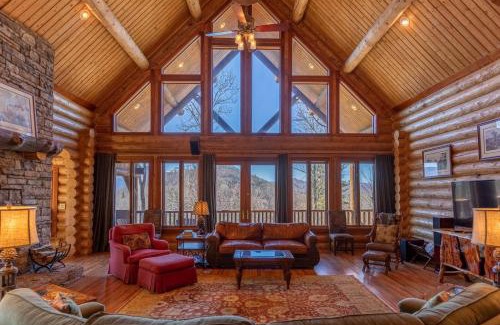 Blowing Rock Casa | Bear Lodge at Misty Mountain