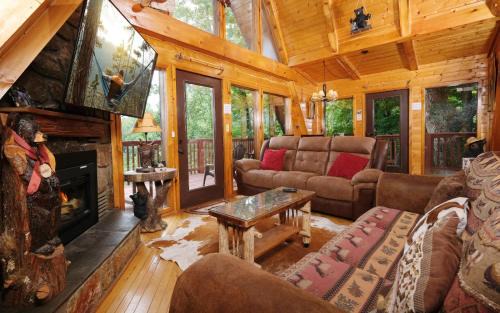 Chalet Village Villa | Bear Mountain Retreat