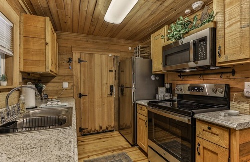 Ellijay Cabina | Bear Necessities | Ellijay, GA