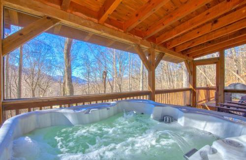 Waynesville Casa | Bear Print Mountain Lodge