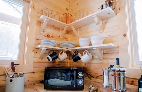 Clymer Cabina | Bear Ridge Cabin by The Water