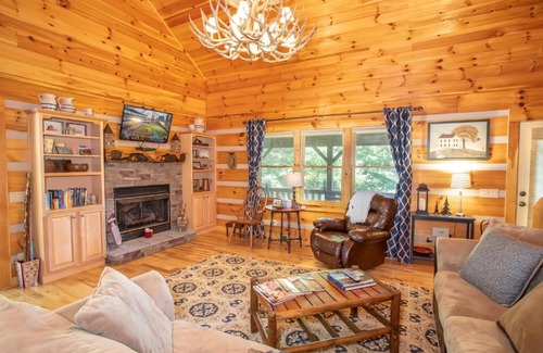 Boone Casa | Bear Valley Cabin