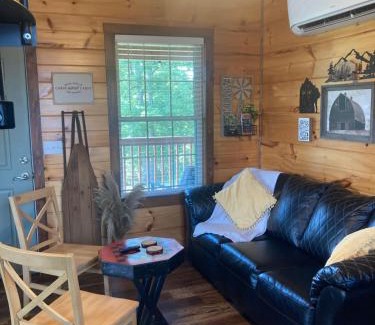 Campton Casa | Bearadise in the Red, Wifi, Hot Tub