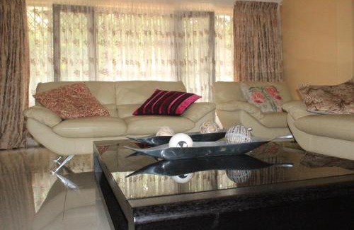 Ethekwini Cama Y Desayuno | Beare Drive