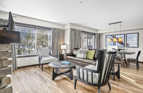 Copperstone Resort Casa | Bears Den 2BR Getaway with Hot Tub, BBQ Near DT
