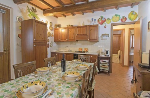Po' Bandino Apartamento | Beatrice by Interhome