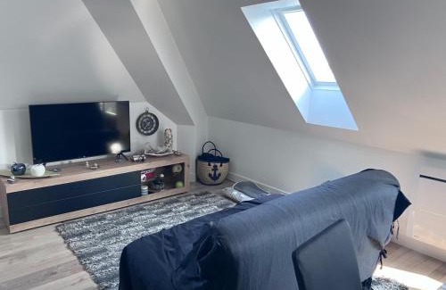 Villers-sur-Mer Apartamento | Beau duplex familial refait à neuf avec balcon proche plage - FR-1-712-96