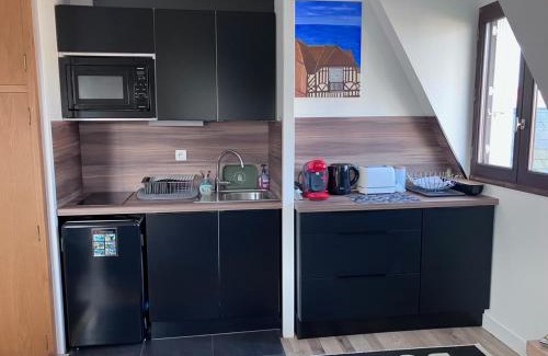 Villers-sur-Mer Apartamento | Beau duplex familial refait à neuf avec balcon proche plage - FR-1-712-96