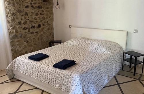 Saint-Sauveur-de-Cruzieres Otro | Beauregard