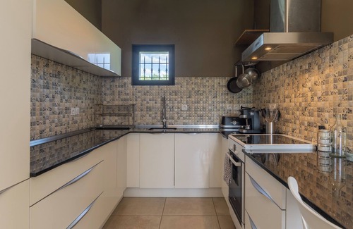 Le Garn Casa | Maison "Beau Gite" con piscina privada, terraza privada y Wi-Fi