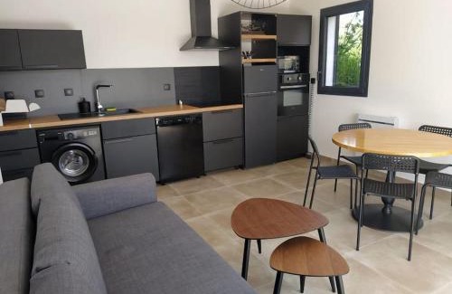 Ventiseri Apartamento | Beau logement neuf à 5 mn de la mer