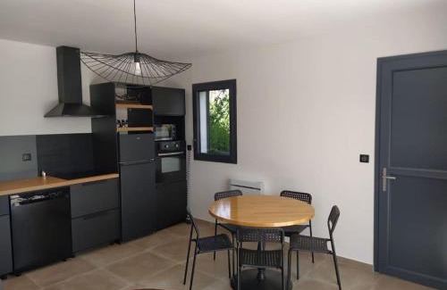 Ventiseri Apartamento | Beau logement neuf à 5 mn de la mer