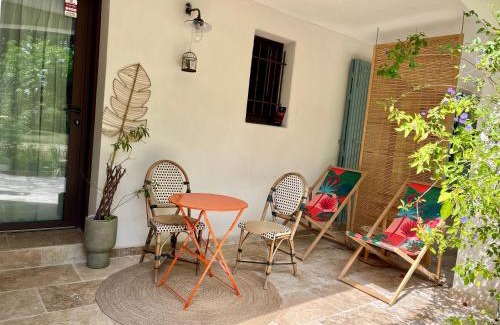 Avignon Apartamento | Beau studio dans mas provençal