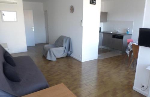Carnon-Plage Apartamento | Beau T2 (53m²) climatisé, parking, à Carnon plage (5 personnes) 300 m plage