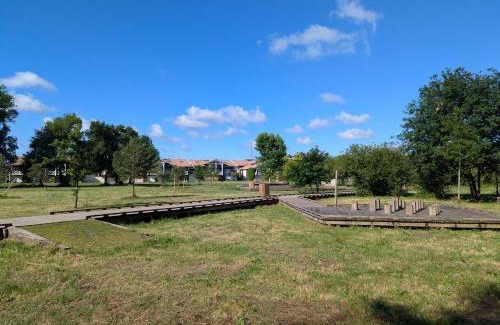 Le Teich Apartamento | Beau T2 première ligne au Teich, espace nature, accès plage et port