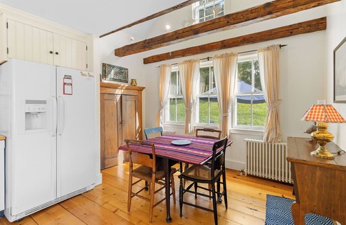 Camden Cabaña | Beauchamp Cottage, near Rockport Harbor and golf course