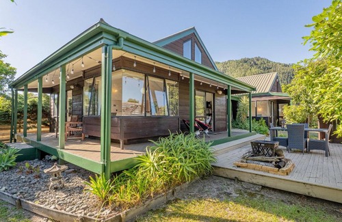 Pauanui Casa | Beaumont Beach Retreat - Pauanui Holiday Home