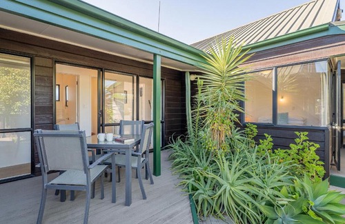 Pauanui Casa | Beaumont Beach Retreat - Pauanui Holiday Home