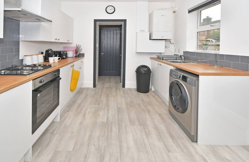 Crewe Casa | Beaumont House - By Sigma Stays
