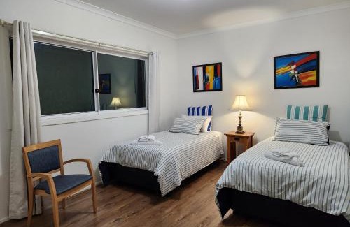 Berwick Cama Y Desayuno | Beaumont Waters Unit,2 bedrooms,3 beds