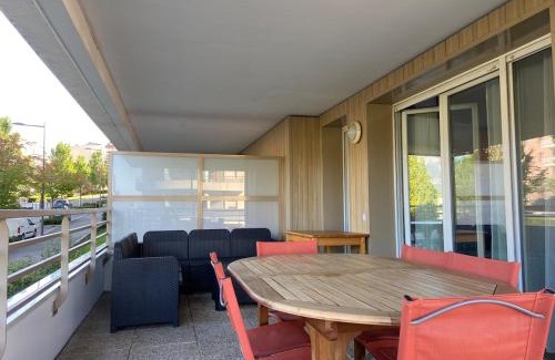 Seynod Apartamento | Beauregard- Charmant 2 chambres, terrasse & garage