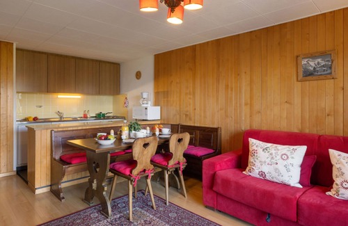 Verbier Apartamento | Beausoleil 14 by Interhome