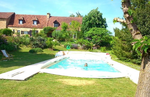 Bigaroque Casa | Beautiful stone house with view of the Dordogne and swimming pool