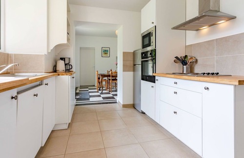 Englesqueville-la-Percee Casa | Maravillosa casa de vacaciones privada para 5 personas con TV y aparcamiento