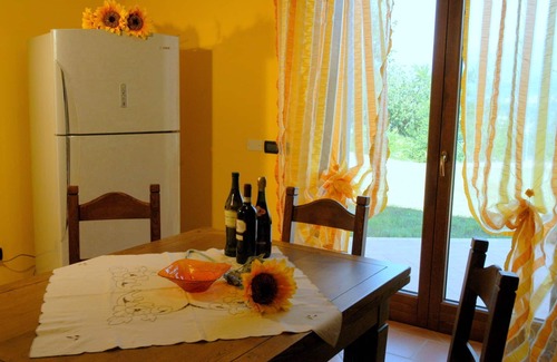 Castelnuovo di Garfagnana Villa | Casa de vacaciones privada con WIFI, piscina privada, jacuzzi, TV, patio, vista panorámica