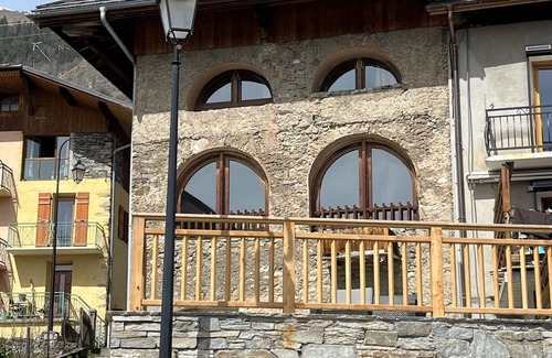 Novallay Chalet De Esquí | Chalet bellamente restaurado - ideal para esquiar en 3 valles