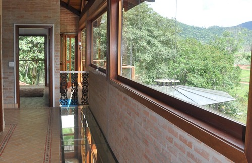 Santo Antonio do Pinhal Casa | Hermosa casa en la montaña, ven a disfrutar el Año Nuevo con tu familia W-Fi