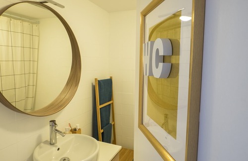 Cales Piques Apartamento | Beautiful Apartment Located on a Cove