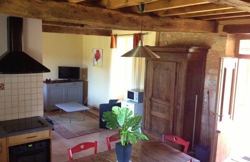 Saint-Front-sur-Lemance Casa | Hermosa casa de campo de piedra del siglo XIX en 20 ha- Cerca de Bonaguil