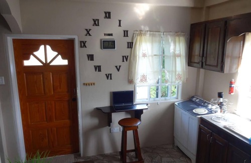 St. George's Apartamento | Beautiful 1-Bed Apartment in Saint George's