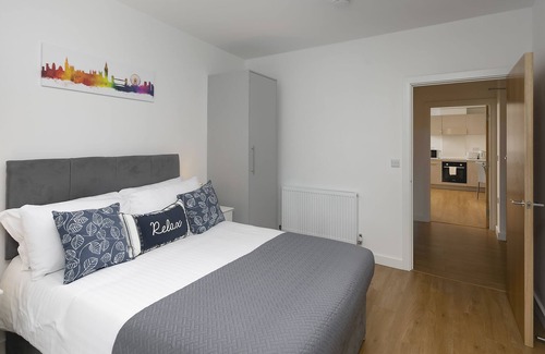 Norwood Green Apartamento | Beautiful 1 Bed Apartment close to Heathrow Airport