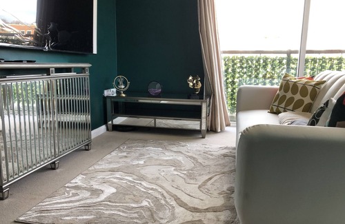 Merstham Apartamento | Beautiful 1-bed Apartment in Redhill