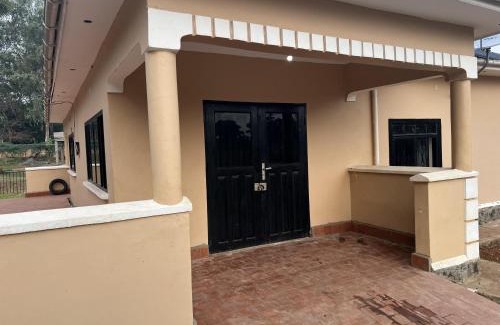 Gulu Apartamento | Beautiful 1-Bed Apartment in Gulu