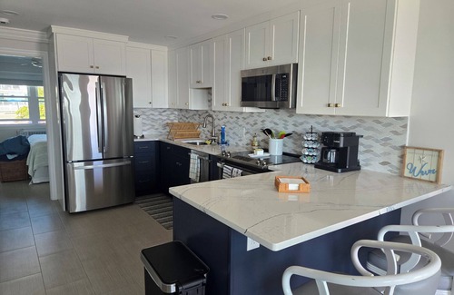 Anglesea Condominio | Beautiful 1 Bedroom Oceanfront Condo in Anglesea section of North Wildwood