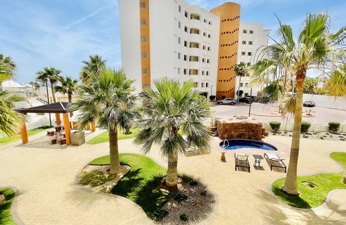 Centro Condominio | Beautiful 1 Bedroom Condo on the Sea of Cortez at Las Palmas Resort Bn-203b Studio Condo by Redawning