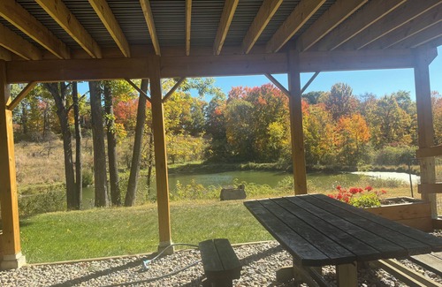 Marlboro Casa | Beautiful 1-bedroom apartment overlooking a pond on a 10 acre farm.
