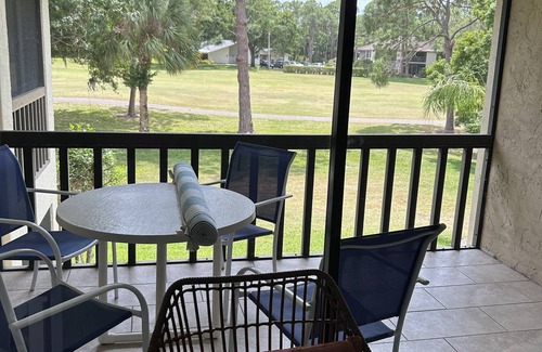 The Meadows Condominio | Beautiful 1-bedroom condo in The Meadows, minutes from the beach, golf, shopping