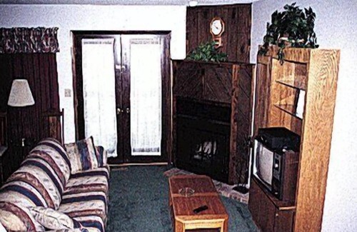 Treasure Lake Apartamento | Beautiful 1 bedroom unit at resort, sleeps 4