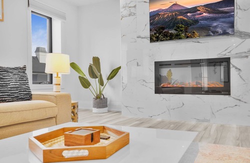 St. Davids Apartamento | Beautiful 1BR Loft w Parking!